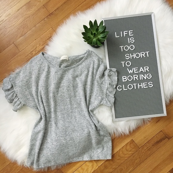 Caution to the wind Sweaters - Caution to the wind gray lightweight sweater M